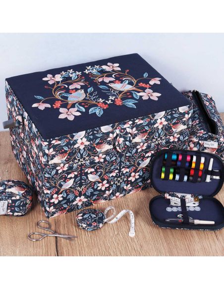 Caja de costura con bordado - Pájaros en flores