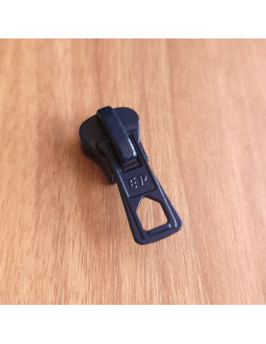 Curseurs pour fermetures synthétiques 9 mm