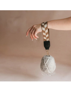 Pulsera porta alfileres 2