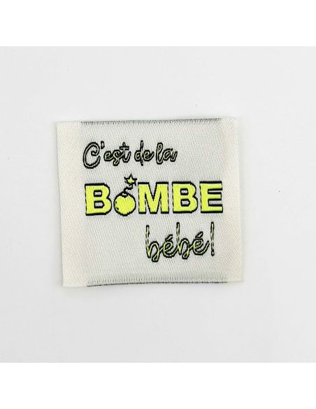 Lote de 5 etiquetas tejidas para coser ¡Es una bomba Bebé!