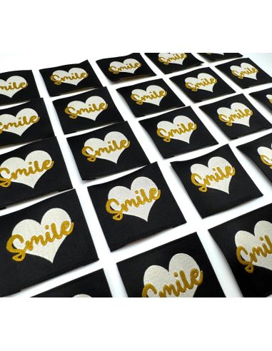 Lote de 5 etiquetas tejidas para coser Smile