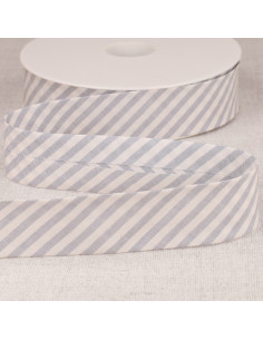 Rayas en sesgo pastel - Azul lavanda