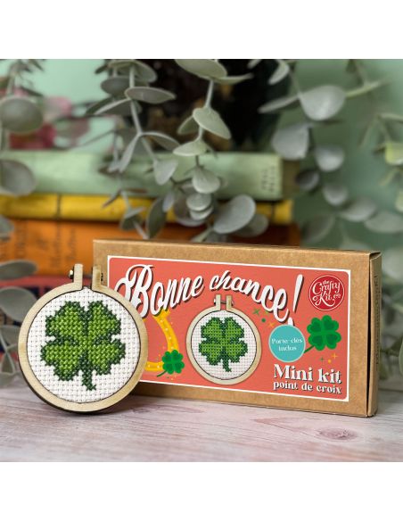 Mini kit de bordado en punto de cruz - ¡Buena suerte!
