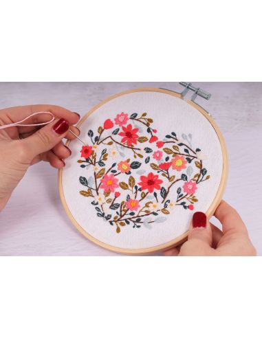 Kit de bordado - Corazón floral