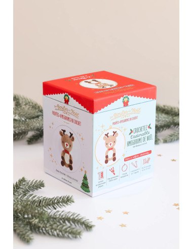 Caja de bola de Navidad amigurumi de ganchillo - El reno