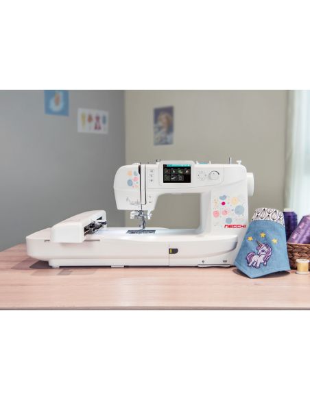 Máquina de coser y bordar Necchi NE210