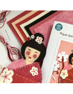 Kit de fieltro kokeshi alfiletero y guarda tijeras 2