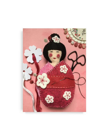 Kit de fieltro kokeshi alfiletero y guarda tijeras