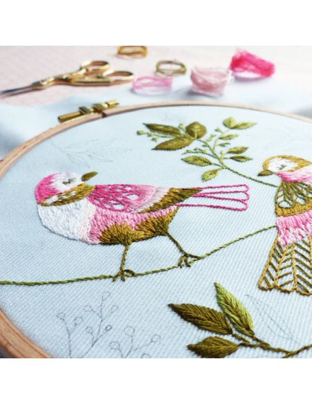 Kit de bordado Tamar Nahir-Yanai - Pájaros enamorados
